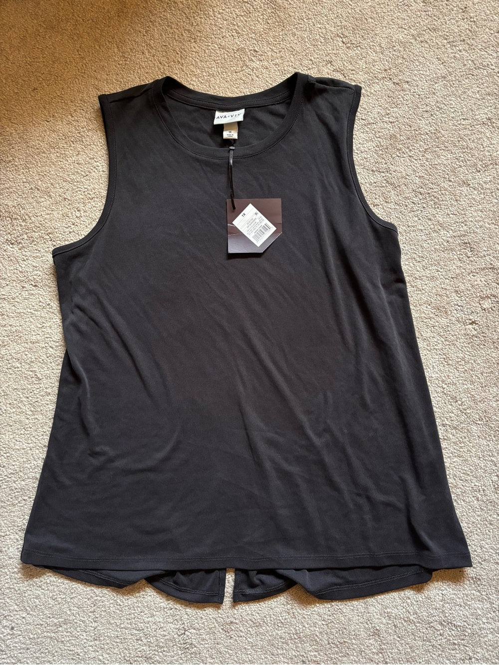 Ava & Viv Black Crewneck Tank Top